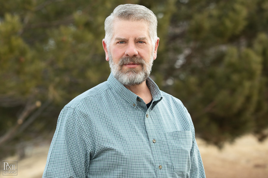 2022-on-location-headshots-hz-012