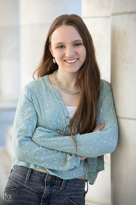 2022-senior-portraits-cheesman-park-vr-018