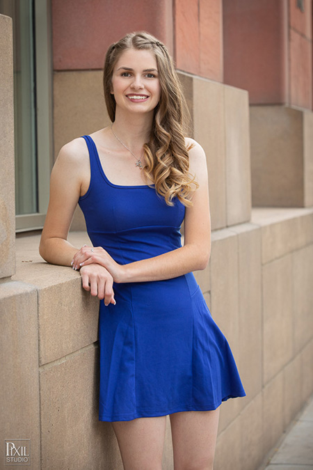 2022-senior-portraits-union-station-vr-028