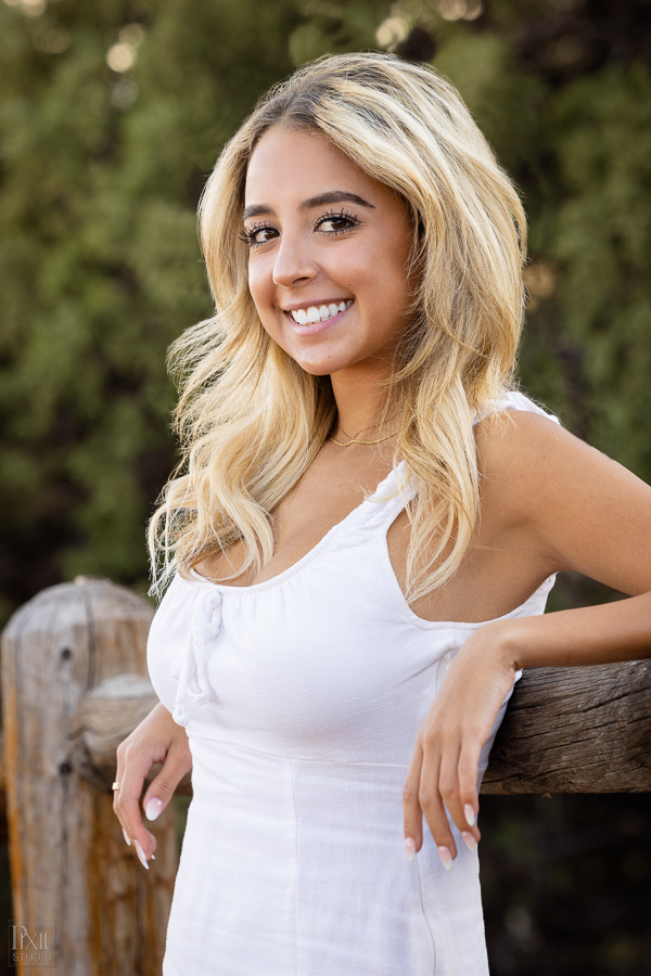 redrocks 2023 senior pics 028