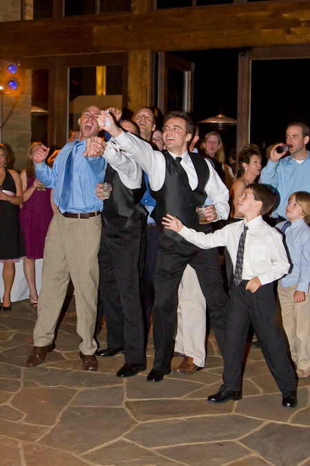 denver wedding photographer garter toss