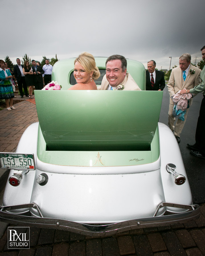 Black Bear Golf Course / Backyard wedding photographer