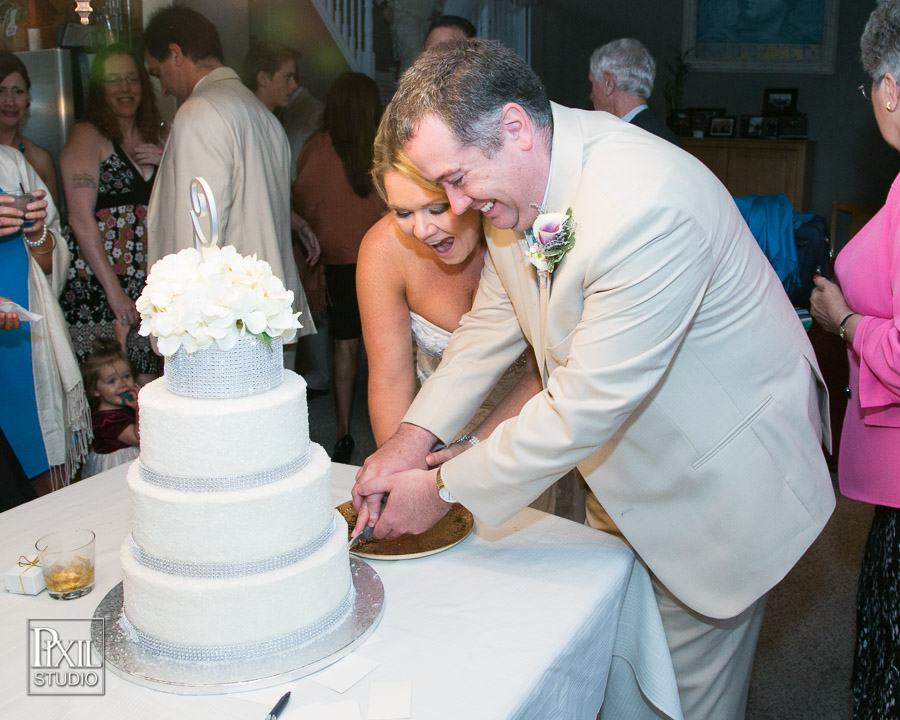 Black Bear Golf Course / Backyard wedding photographer