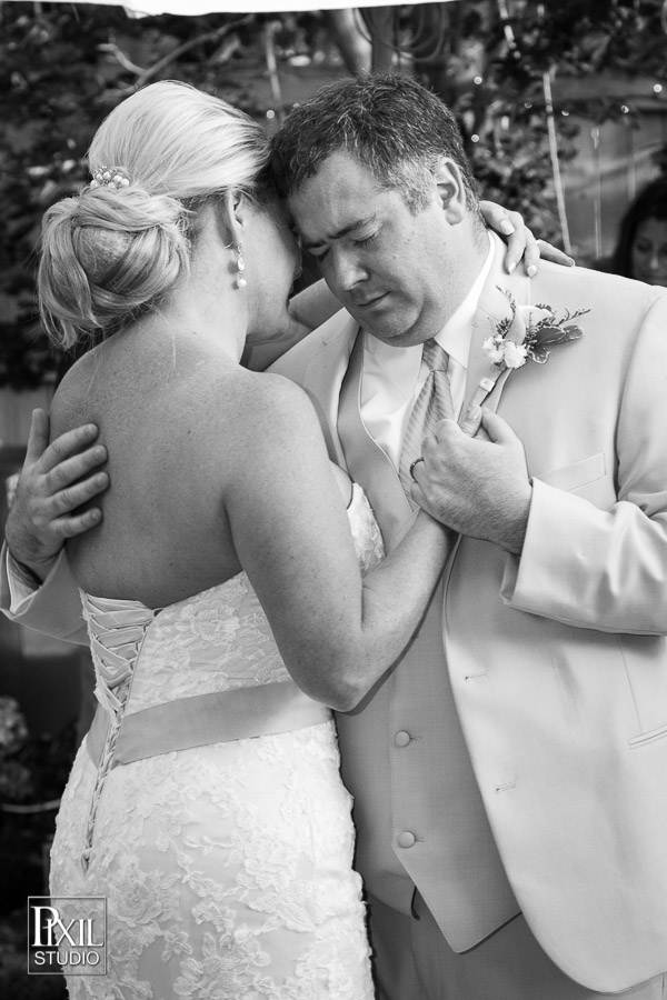 Black Bear Golf Course / Backyard wedding photographer