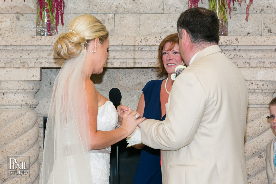 Black Bear Golf Course / Backyard wedding photographer