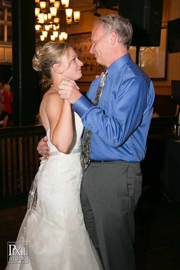 Cielo at Castle Pines wedding photographer