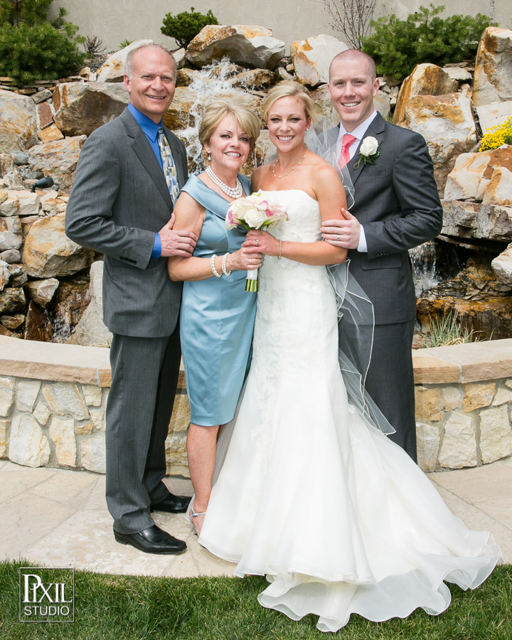 Cielo at Castle Pines wedding photographer