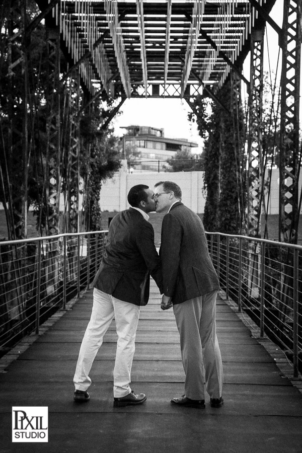 glbt gay wedding-engagement Photographer