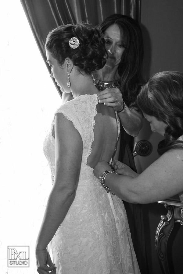 Greek Orthodox / Backyard wedding photographer