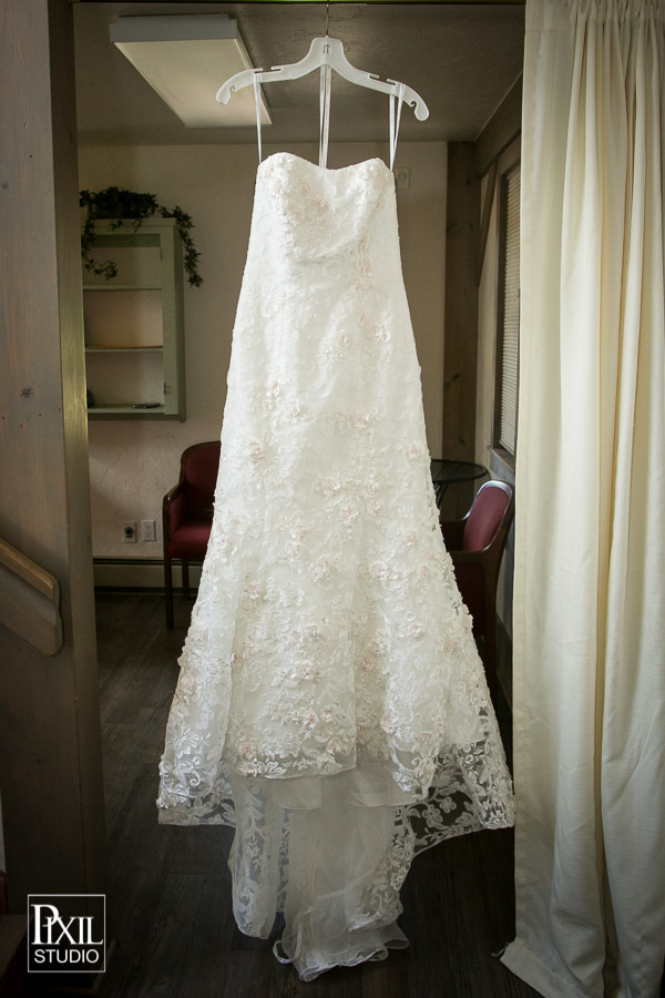 Meadows at Marshdale Red barn wedding