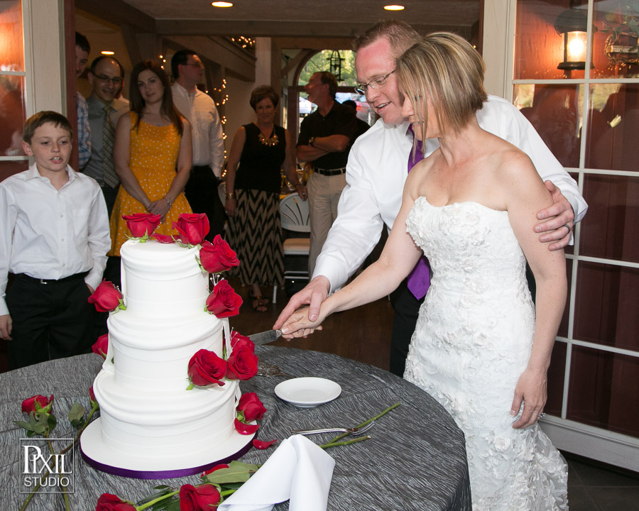 Meadows at Marshdale Red barn wedding