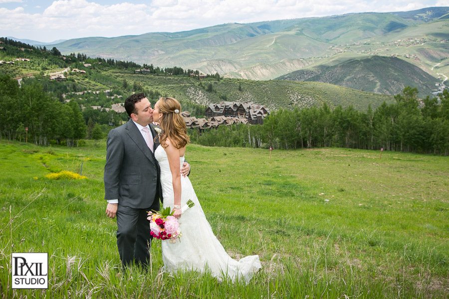 Ritz Beaver Creek wedding photographer