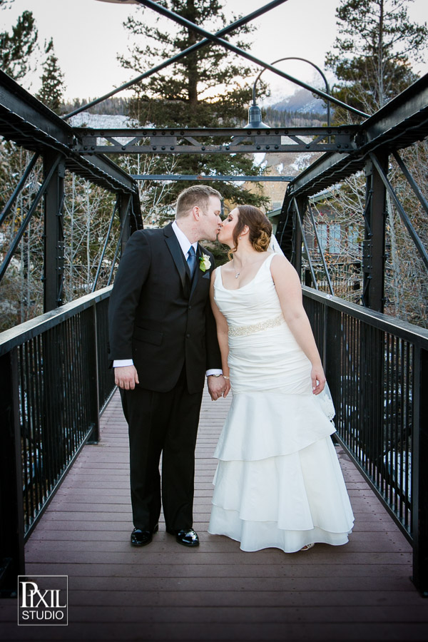 Silverthorne Pavilion wedding photography